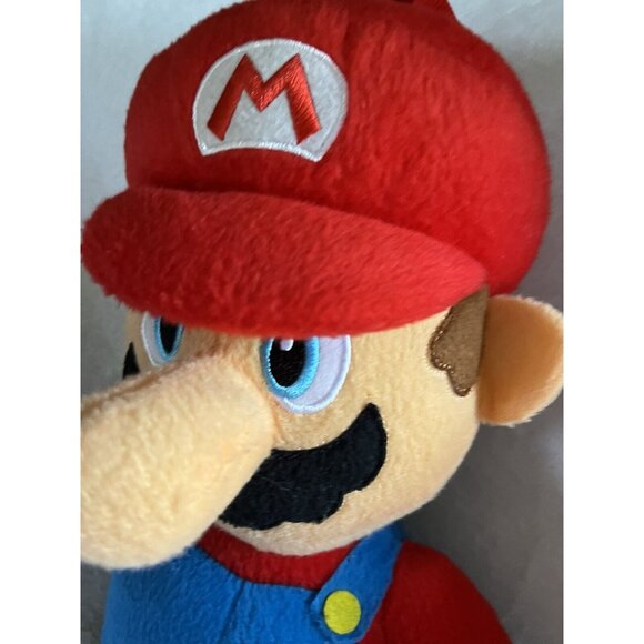 Super Mario Brothers Plush Backpack GREAT FOR GAMING ROOM AS WELL CLEAN - Picture 3 of 16